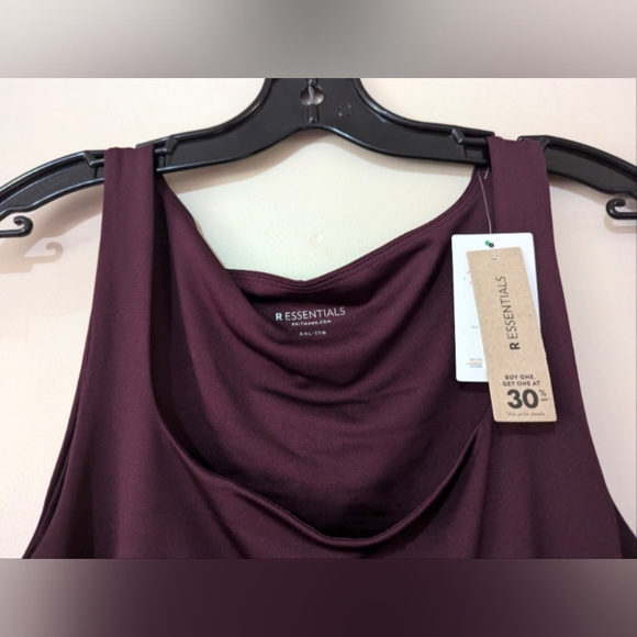 R Essentials Double Layer Sculpting Tank With Square Neckline Size XXL Wine New! - Picture 3 of 9